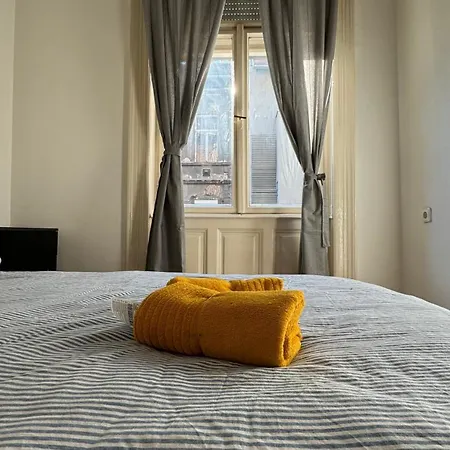 Apartment Weiner Central Budapest