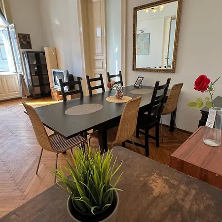 Apartment Weiner Central Budapest